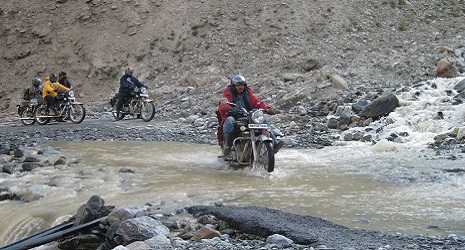 Motorcycle Tour in Himachal India